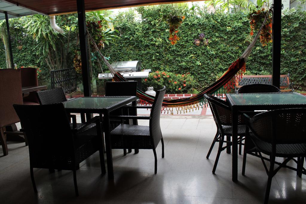 Hostal Cocos Inn Cidade do Panamá Exterior foto