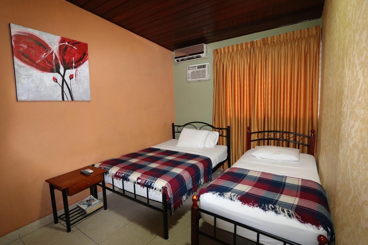 Hostal Cocos Inn Cidade do Panamá Exterior foto